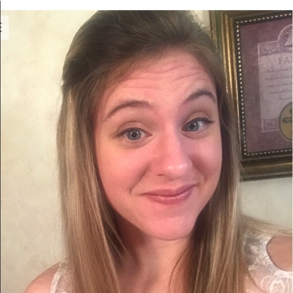 Meet your Posher, Amanda